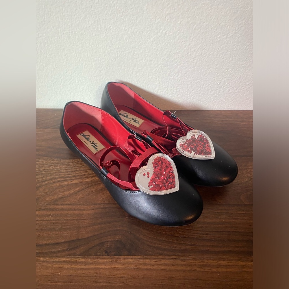 Lulu Hun Flats
